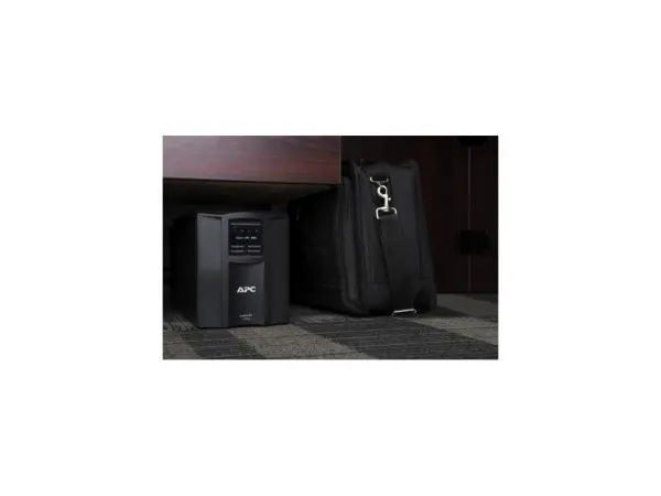 UPS APC Smart-UPS 1000VALCD230Vwith SmartConnect' ( 'SMT1000IC' ) 700w