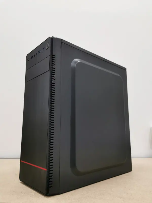 KUCISTE Stars Solutions K04 500W 2xUSB3.0