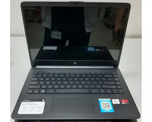 HP 14S-FQ0013DX 14'' AMD Athlon 3050U 4GB 128GB SSD Win10Home crni