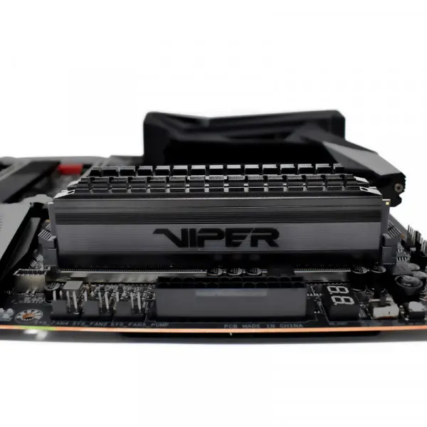 Memorija DDR4 16GB 2x8GB 4000MHz Patriot Viper 4 PVB416G400C9K
