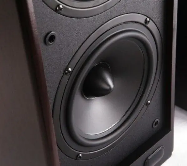 Microlab SOLO7C Aktivni drveni zvucnici 2.0 110W RMS(2x55W) 6.5\''+6.5\''+1\'', daljinski, 3.5mm(BTR-05)