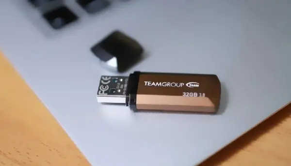 TeamGroup 32GB C155 USB 3.0 GOLD TC155332GD01