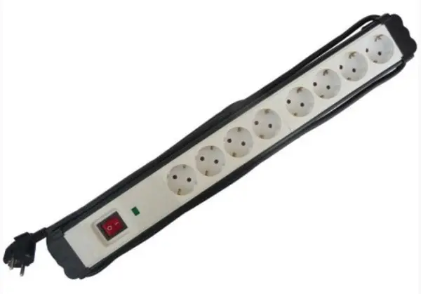 Produzni kabl sa 8 uticnica (3x1.5mm) 2m, PM8ZP-2M DZ 16A, 250V-3680W