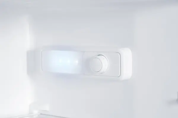 Frižider TESLA RD2101H1 dvoje vratasamootapajućiF169+37L143X54,5X55,5cmbela' ( 'RD2101H1' ) 