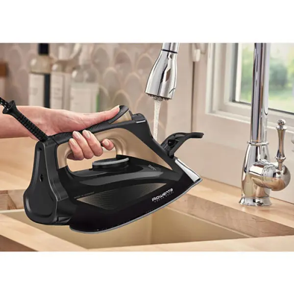 Pegla Rowenta DW5325 snaga 2700Wčelična ploča