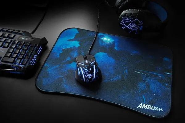 Yenkee YPM 3009 Ambush, podloga za misa, gaming, 3D black-blue