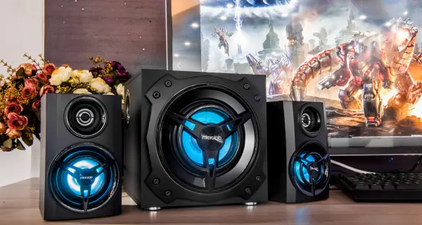 Microlab T11 Aktivni drveni zvucnici 2.1 42WRMS(26W, 2x8W) SD, USB, Bluetooth, 3.5m RGB light
