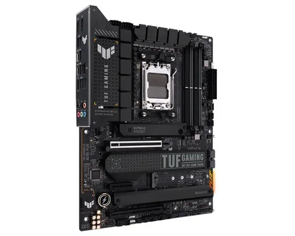 ASUS TUF GAMING X670E-PLUS